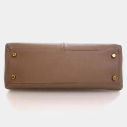 مملوكة مسبقًا Celine Classique Calfskin 16 Top Handle Bag