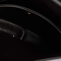 Pre Owned Céline Beige/Black Python Trotteur Shoulder Bag