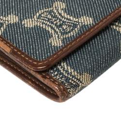 Pre Owned Céline Blue/Brown Macadam Canvas and Leather Continental Wallet