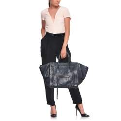 Pre Owned Celine Blue Python Medium Phantom Luggage Tote