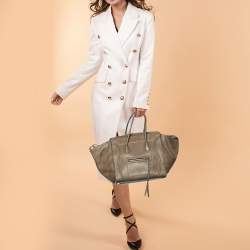 Pre Owned Celine Olive Green Leather Medium Phantom Luggage Tote