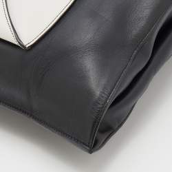 Pre Owned Celine Black/White Leather Front Pocket Medium Shopper Shoulder Bag