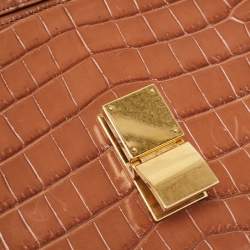 مملوكة مسبقًا Celine Brown Glossy Crocodile Medium Classic Box Shoulder Bag