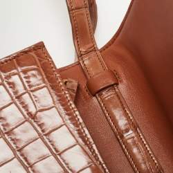 مملوكة مسبقًا Celine Brown Glossy Crocodile Medium Classic Box Shoulder Bag