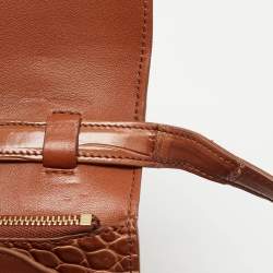 مملوكة مسبقًا Celine Brown Glossy Crocodile Medium Classic Box Shoulder Bag