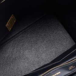 مملوكة مسبقًا Celine Tri Color Leather Small Trapeze Bag