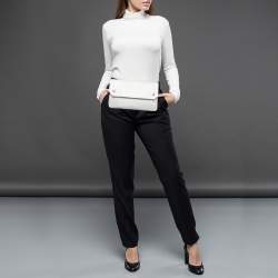 مملوكة مسبقًا Celine White Leather Flap Bum Waist Bag