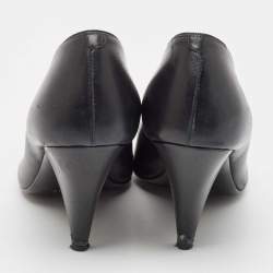 Pre Owned Celine Black Leather V Cut Pointed Toe Pumps Size 39