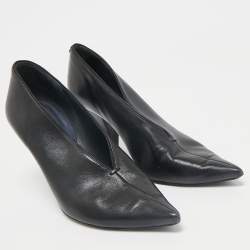 Celine Black Leather V Neck Pumps Size 38