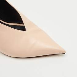 مملوكة مسبقًا Celine Beige Leather V Neck Pointed Toe Pumps Size 38