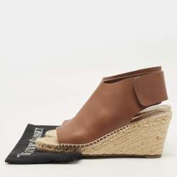 مملوكة مسبقًا Celine Size 40 Brown Leather Espadrille Wedge Sandals