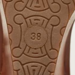 مملوكة مسبقًا صندل سيليين جلد بني بكعب مقاس 38