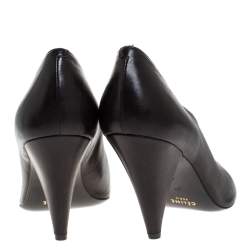 Pre Owned Celine Black Leather V Neck Pointed Toe Pumps Size 39