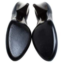 Pre Owned Celine Blue Leather V Neck Pumps Size 39