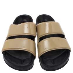 Pre Owned Celine Beige Patent Leather Flat Slide Sandals Size 37