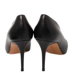 Pre Owned Celine Black Leather V Neck Pointed Toe Pumps Size 39