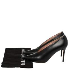 Pre Owned Celine Black Leather V Neck Pointed Toe Pumps Size 39