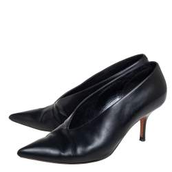Pre Owned Celine Black Leather V Neck Pointed Toe Pumps Size 40