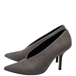 Pre Owned Celine Grey Leather V-Neck Pumps Size 35