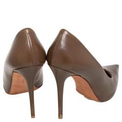 مملوكة مسبقًا Celine Olive Green Leather Pointed Toe Pumps Size 40