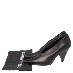 Pre Owned Celine Black Leather V Neck Pointed Toe Pumps Size 37