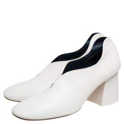 Pre Owned Celine White Leather V-Neck Block Heel Pumps Size 38.5