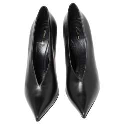 Pre Owned Celine Black Leather V Neck Pointed Toe Pumps Size 38