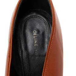 Pre Owned Celine Brown Leather V Neck Pointed Toe Pumps Size 37