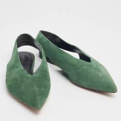 Pre Owned حذاء فلات باليه سيلين سويدي أخضر في رقبة حرف في بفتحة كعب 