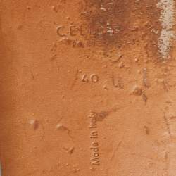 Pre Owned حذاء باليرينا فلات سيلين جلد أوف وايت بحلقات مزينة مقاس 40