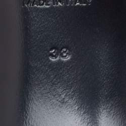 مملوكة مسبقًا Celine Black Leather Pointed Toe Pumps Size 38