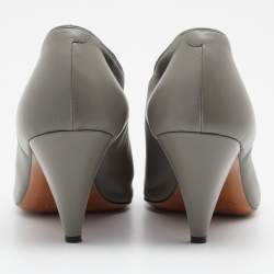 Pre Owned حذاء كعب عالي سيلين جلد رصاصي رقبة حرف في مقدمة مدببة مقاس 40