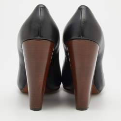 مملوكة مسبقًا Celine Black Leather Square Toe Wedge Pumps Size 39