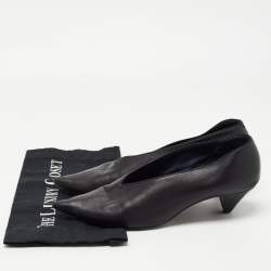 Pre Owned Celine Black Leather V Neck Pointed Toe Pumps Size 41