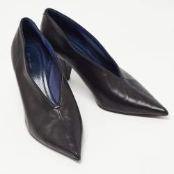 Pre Owned Celine Black Leather V Neck Pointed Toe Pumps Size 41
