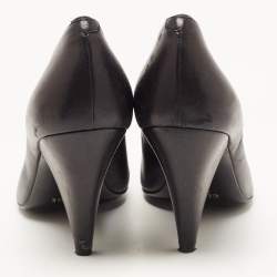 Pre Owned Celine Black Leather V Neck Pointed Toe Pumps Size 38