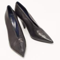 Pre Owned Celine Black Leather V Neck Pointed Toe Pumps Size 38