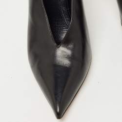 Pre Owned Celine Black Leather V Neck Pointed Toe Pumps Size 38