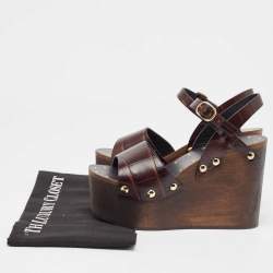 مملوكة مسبقًا Celine Brown Alligator Wedge Ankle Strap Sandals Size 36