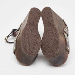 مملوكة مسبقًا Celine Brown Alligator Wedge Ankle Strap Sandals Size 36