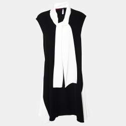 Pre Owned CH Carolina Herrera Monochrome Crepe Flared Sleeveless Dress L