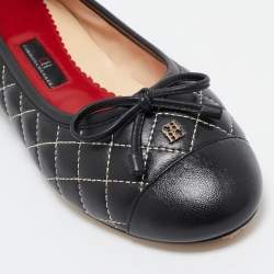 Pre Owned CH Carolina Herrera Black Leather Ballet Flats Size 39
