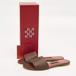 Pre Owned CH Carolina Herrera Size 38 Burgundy Monogram Embossed Leather Flat Slide Sandals