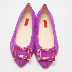 مملوكة مسبقًا CH Carolina Herrera Pink Suede Pointed Toe Ballet Flats Size 40
