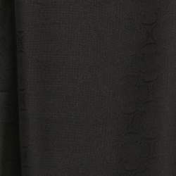 مملوكة مسبقًا CH Carolina Herrera Black Silk & Wool Rosette Insignia Shawl