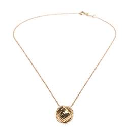 مملوكة مسبقًا قلادة سي أتش كارولينا هيريرا دلاية مستديرة لون ذهب منقوشة