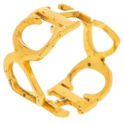 Pre Owned CH Carolina Herrera Logo Heart Gold Tone Band Ring