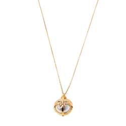 Pre Owned CH Carolina Herrera Faux Pearl Gold Tone Bow Ball Pendant Necklace