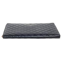 Pre Owned CH Carolina Herrera Black Quilted Leather Zip Around Document Case