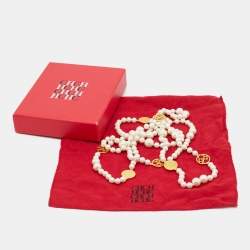 Pre Owned CH Carolina Herrera Faux Pearl Logo Medallion Long Station Necklace